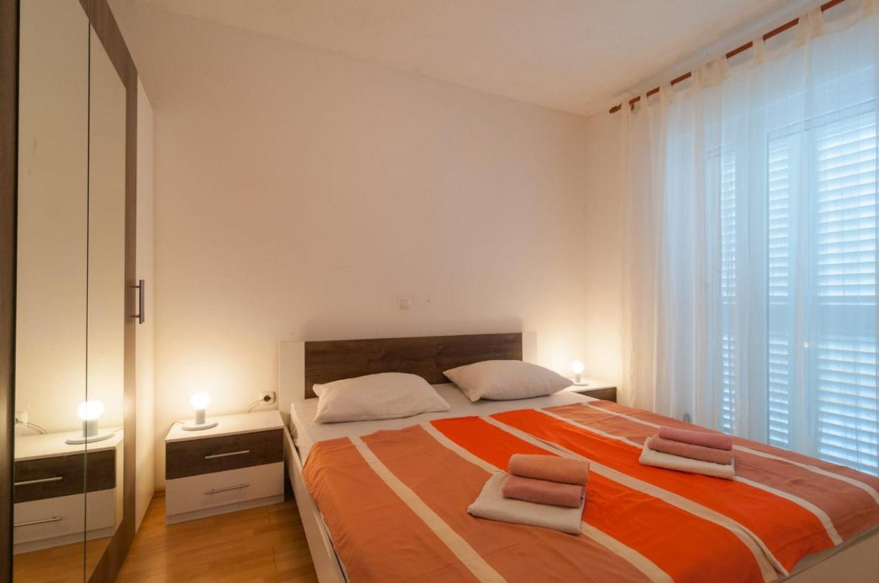 Apartment Stipic אומיס מראה חיצוני תמונה